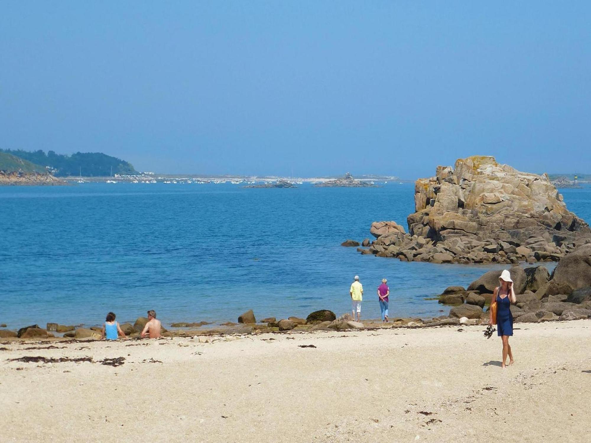Holiday Home In A Quiet Location Near The Coast بليمور-بودو المظهر الخارجي الصورة